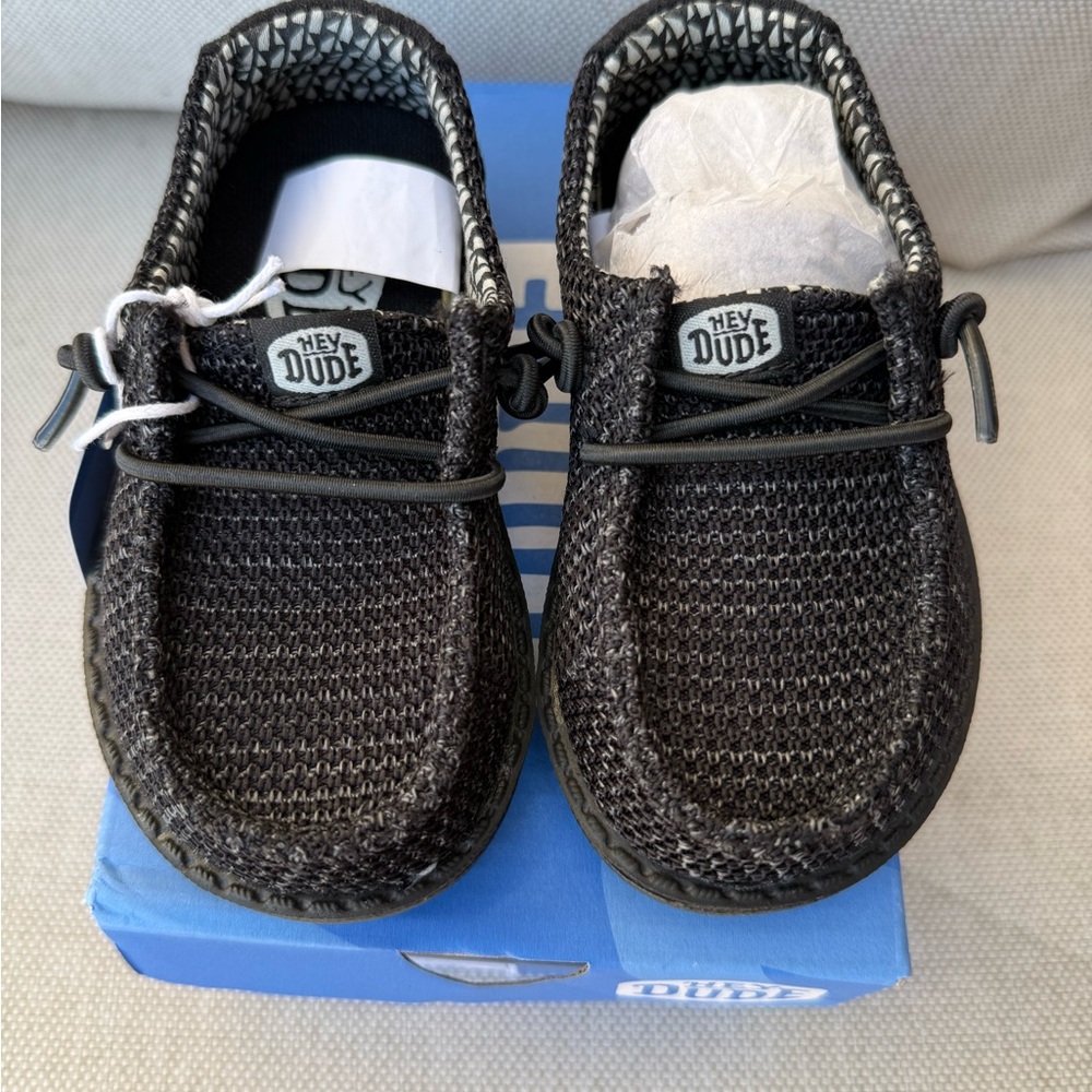 New HeyDude Wendy Toddler 6 Stretch Sox Black Sz C6 Unisex Boys Girls shoes